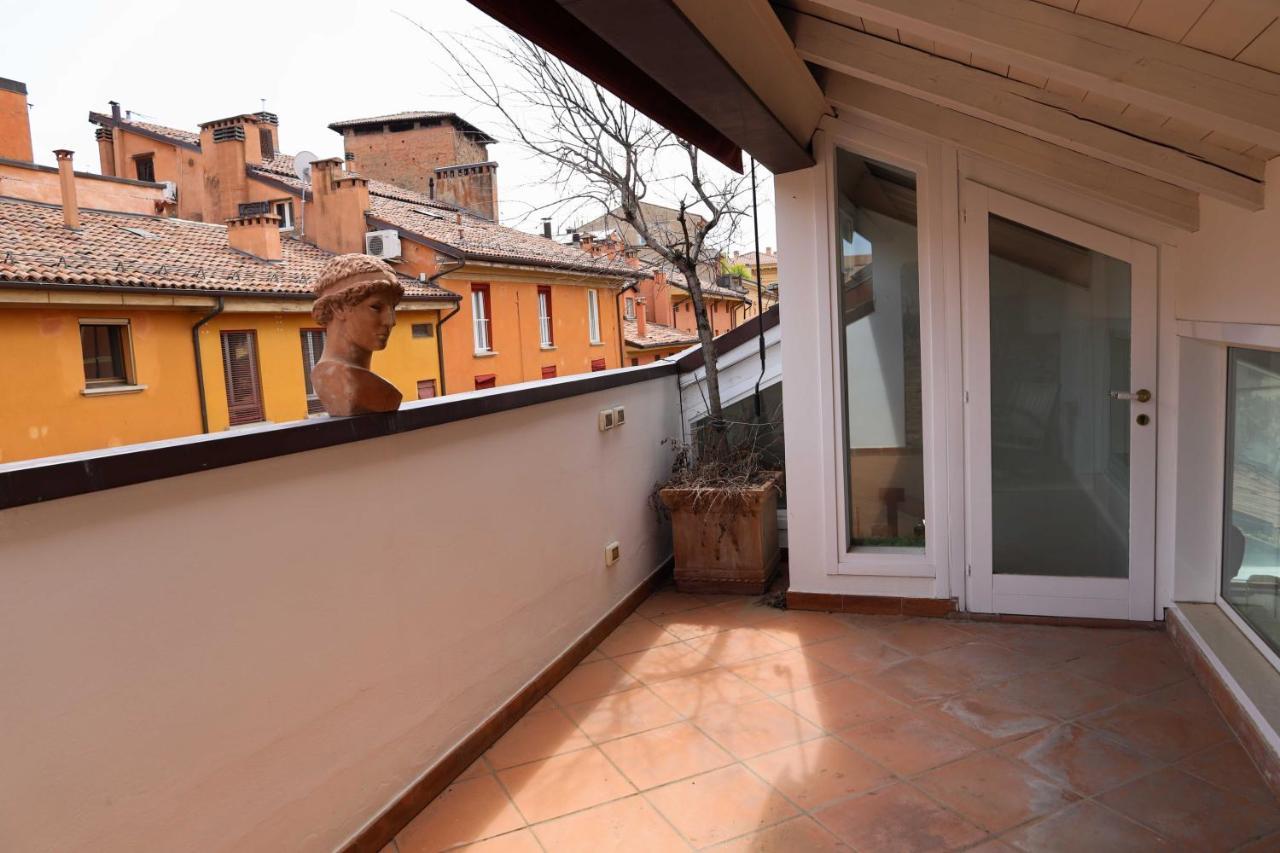 D'azeglio Light - The Place Apartment Bologna