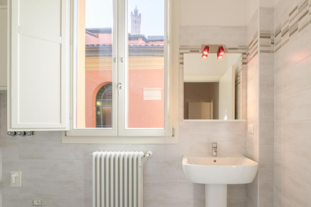 Del Professore By Bologna