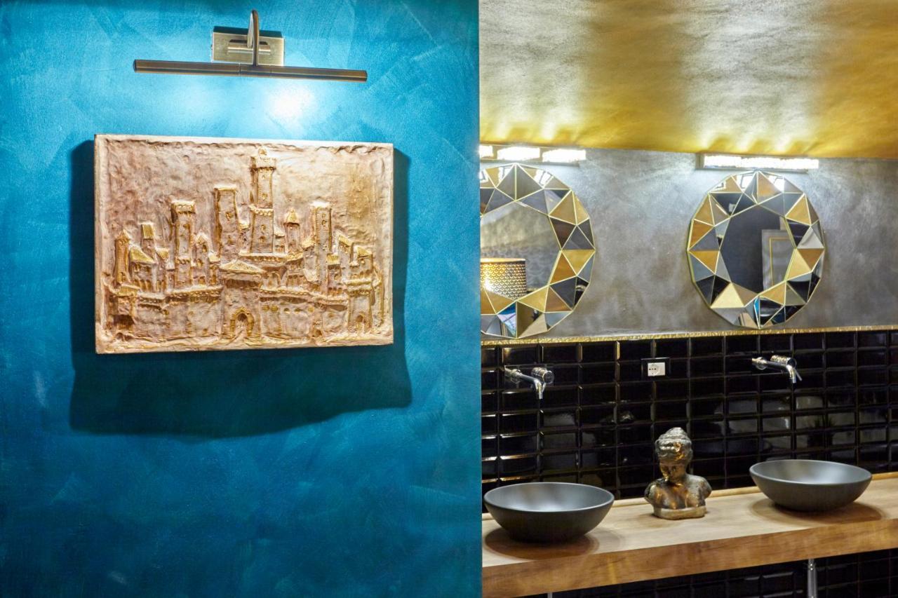 Palazzo Di Alcina - Residenza D'epoca - Luxury- Bed & Breakfast