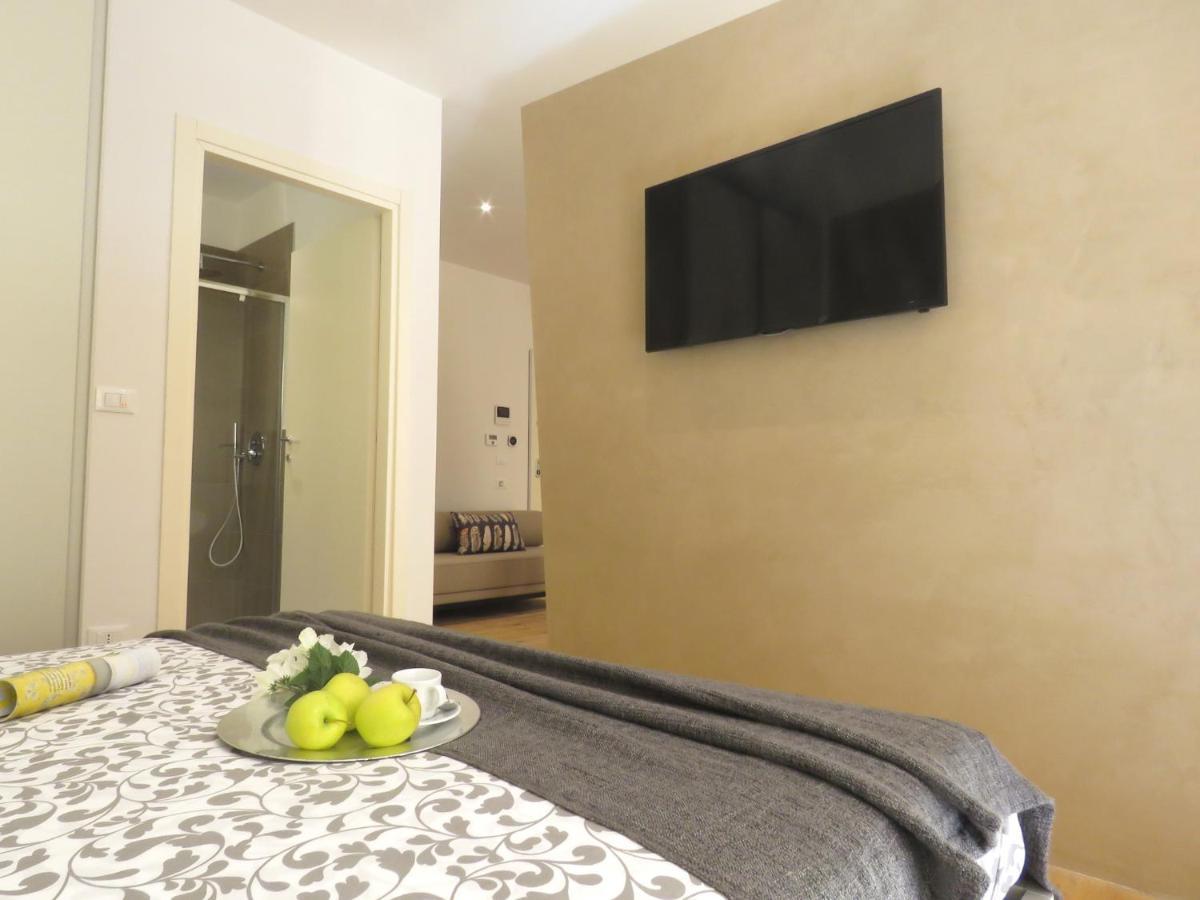 Ariosti Apartamento *
