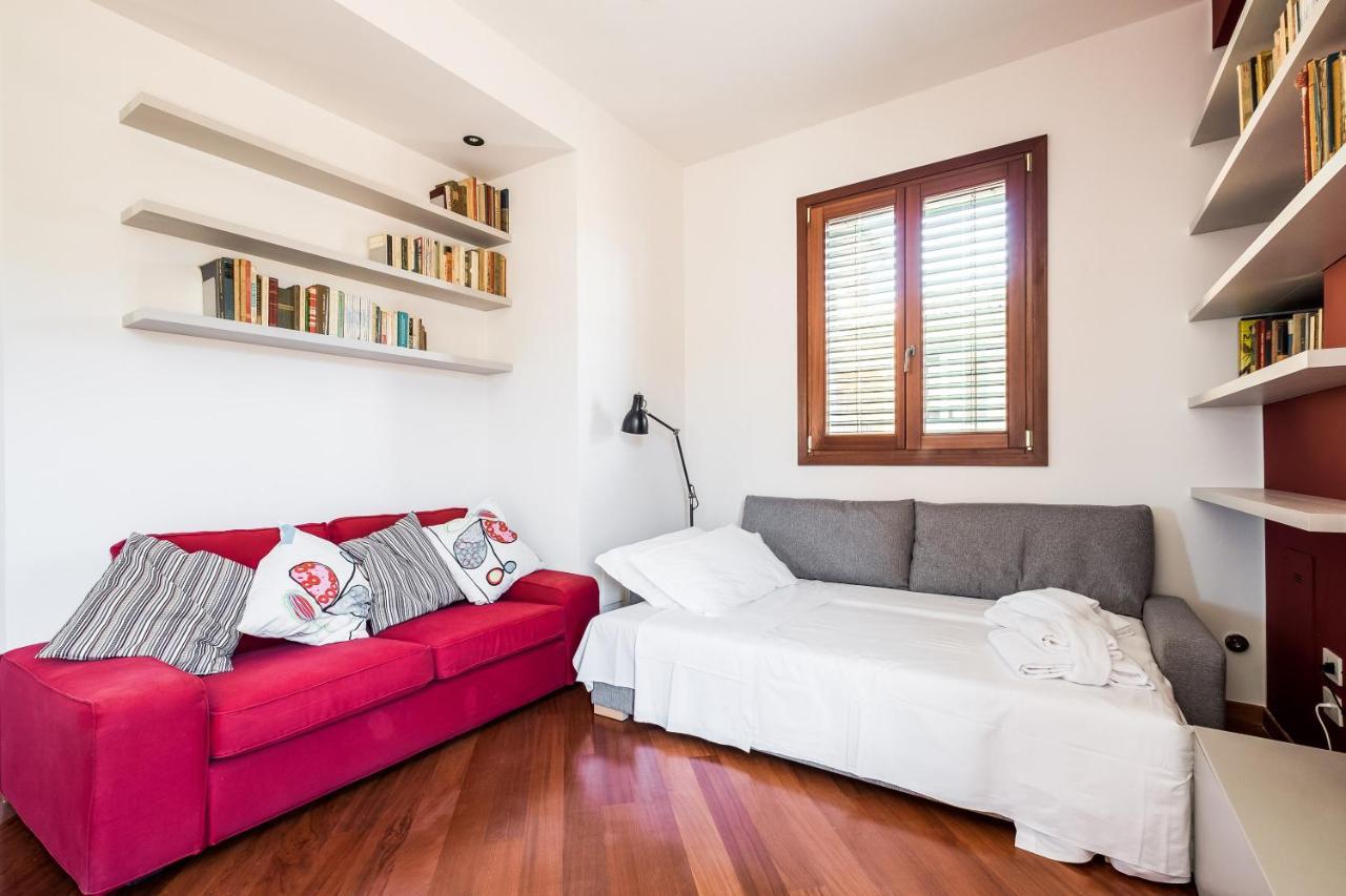 A Pochi Passi Dalla Finestrella Di Via Piella By Wonderful Italy Apartment