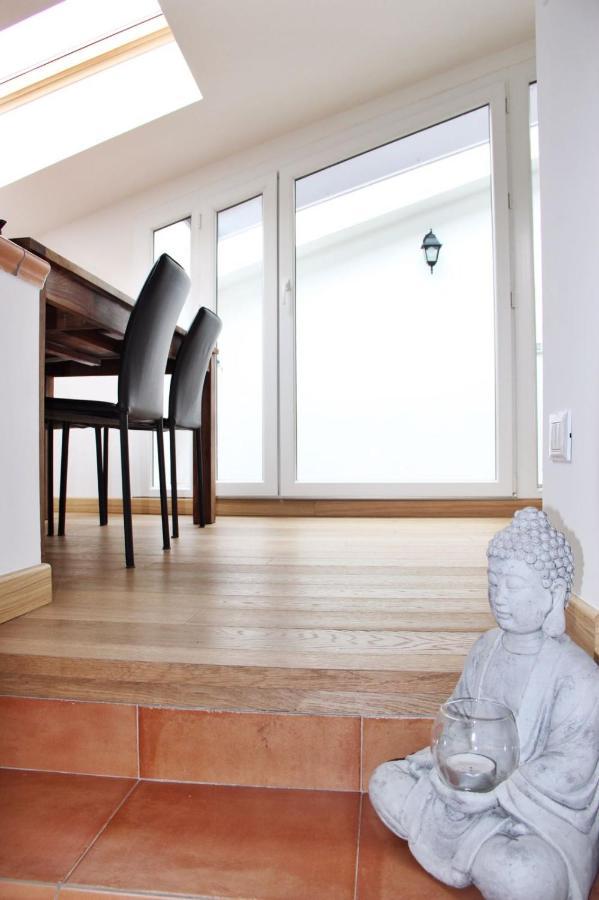 Realkasa Lovin House Apartment