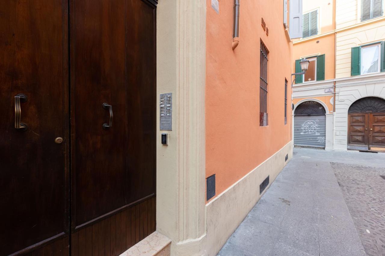 Apartamento Garisenda, By Short Holidays Bolonha