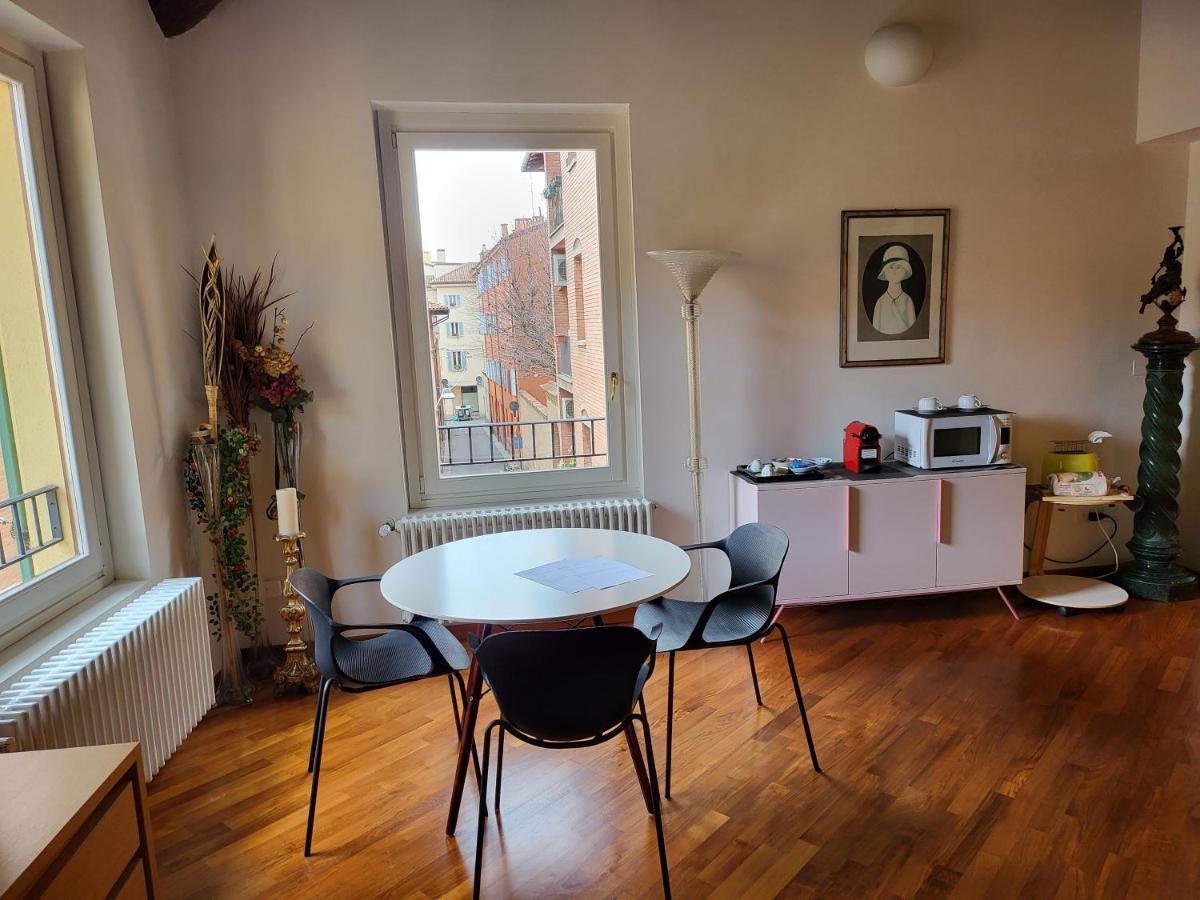 Griffoni 7 Bologna