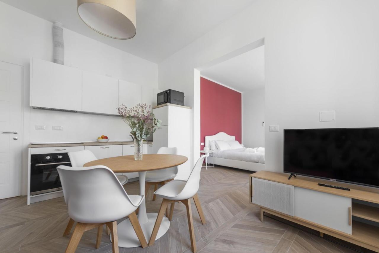 Palazzo Pedretti Halldis By Halldis Apartamento *