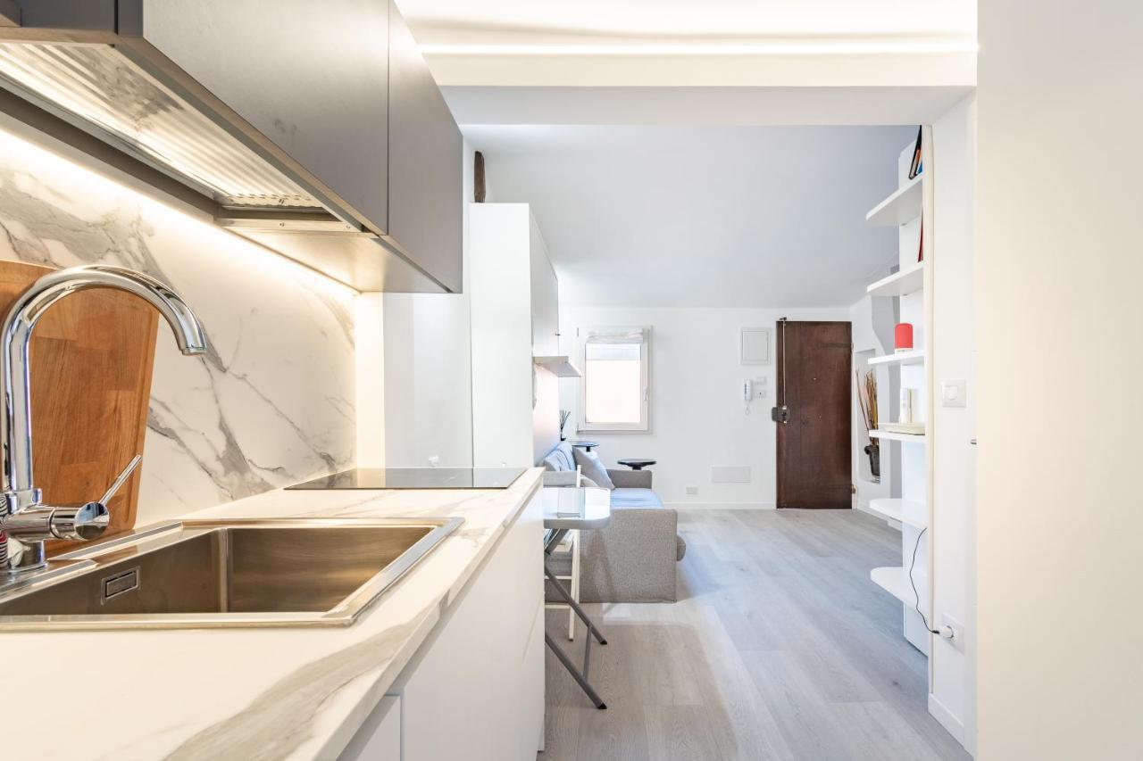 Apartment Housmart Tovaglie 9 Int 7 *