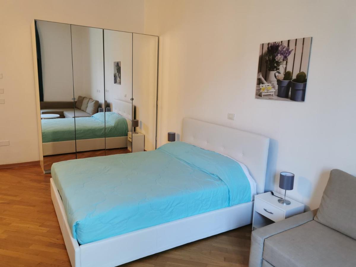 Residenza Piazza Santo Stefano Apartment *