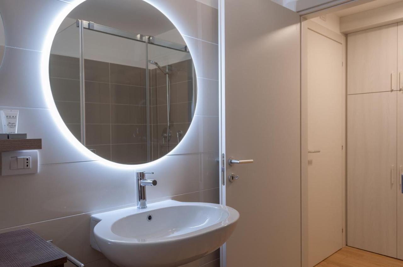 Di Design Alle Due Torri Apartment *