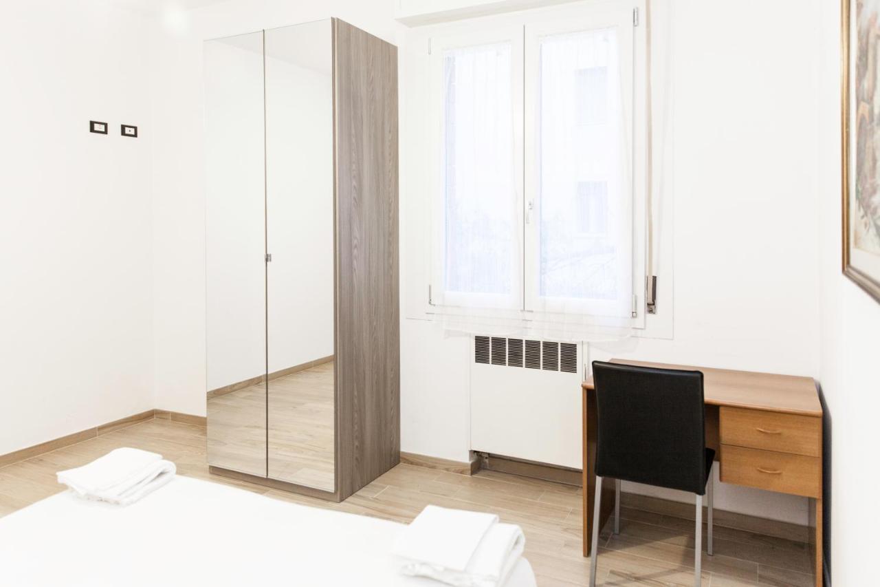 Apartment In Fiera 5 Appartmento Fronte Fiera Bologna