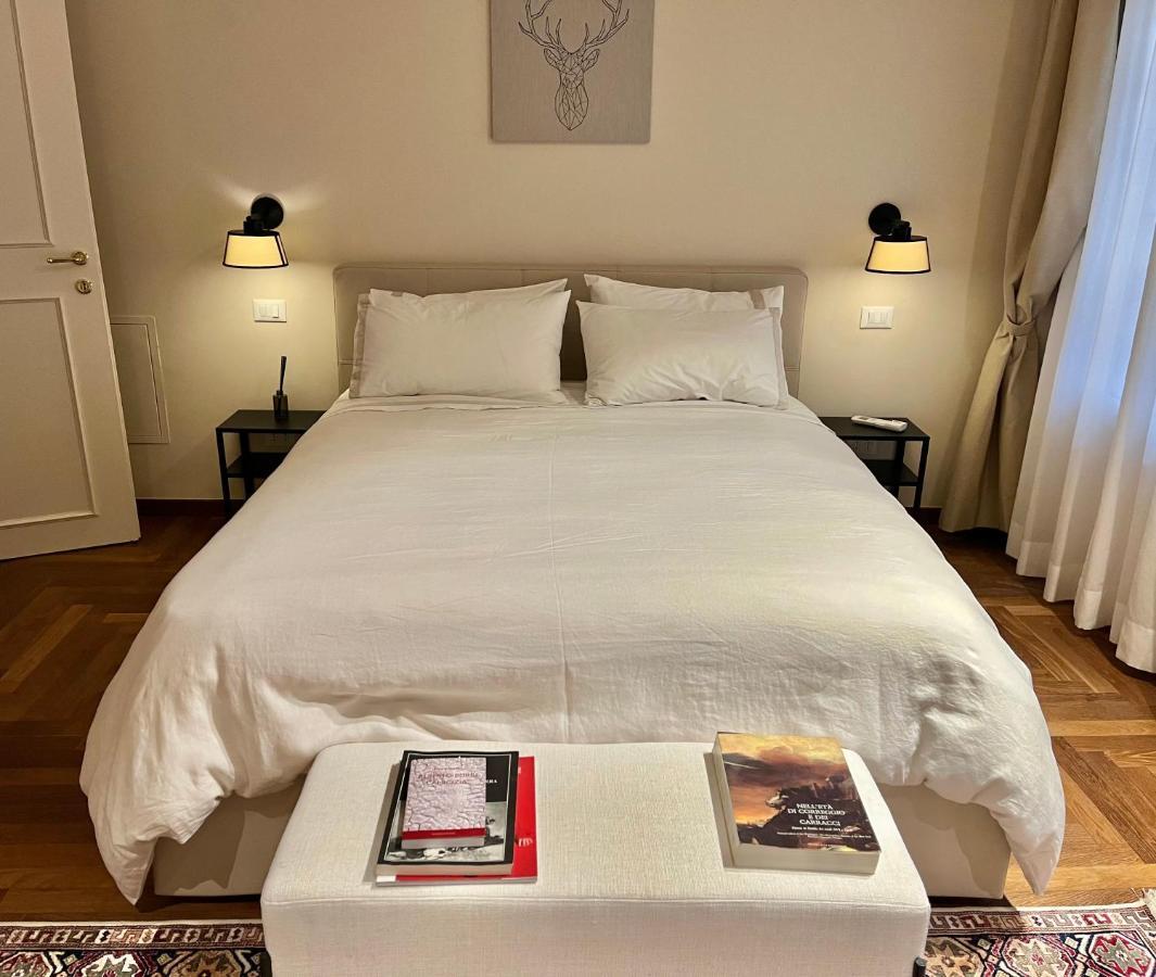 Lovely 2 Bedroom Nearby Piazza Maggiore Apartment *