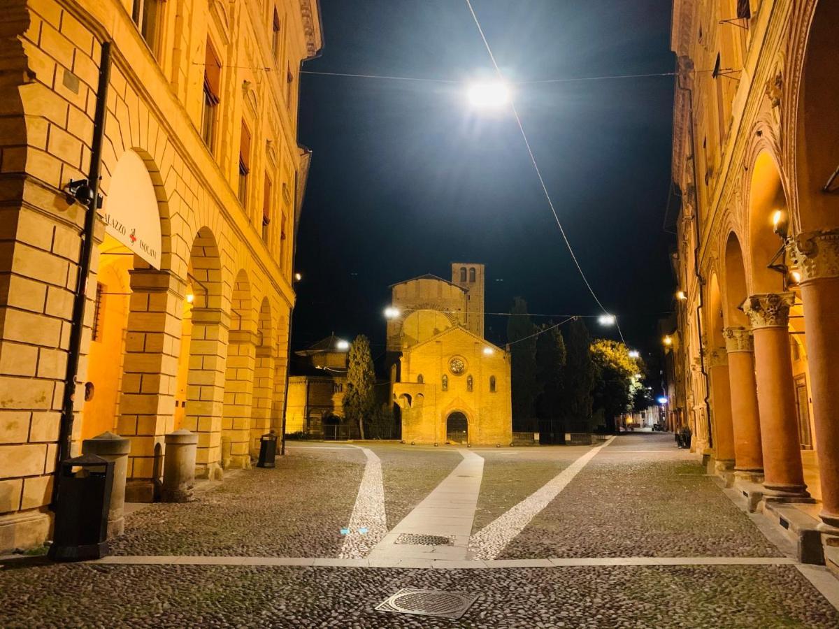 Palazzo Dei Notai Bologna