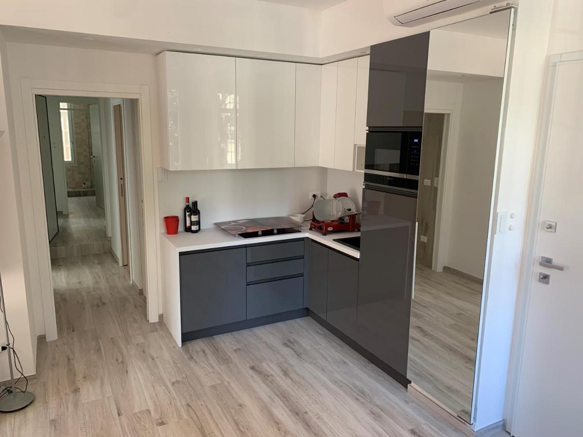 Ghisello Luxury 1 *