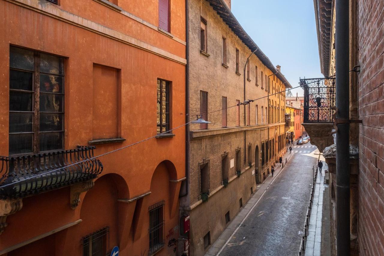 D'azeglio Nel Salotto Di Bologna
