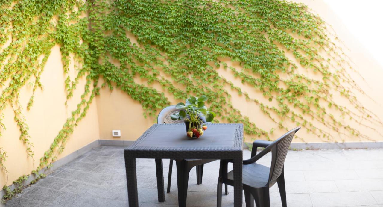 Guest house Corte Sant'Orsola 4 *