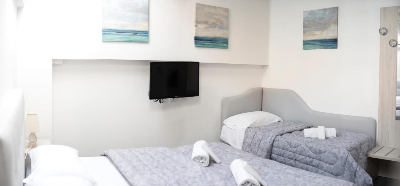 Guest house Corte Sant'Orsola 4 *