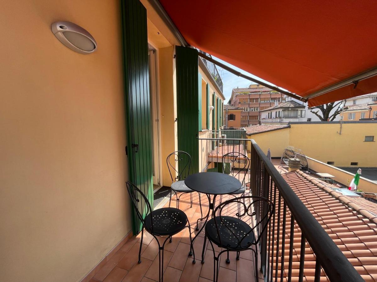 Crocetta Certosa Con Balcone *