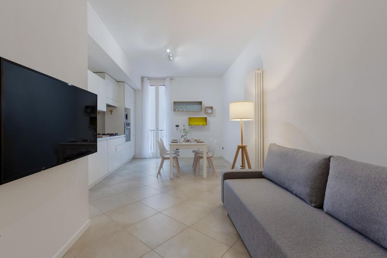 Crocetta Certosa Con Balcone Apartment Bologna