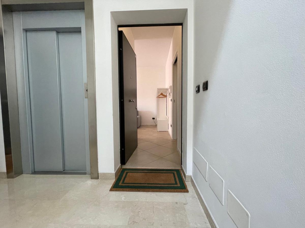Appartamento Crocetta Certosa Con Balcone