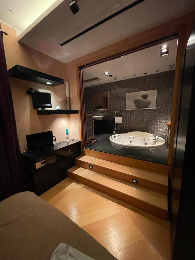 Attico Con Vista Spettacolare E Jacuzzi
