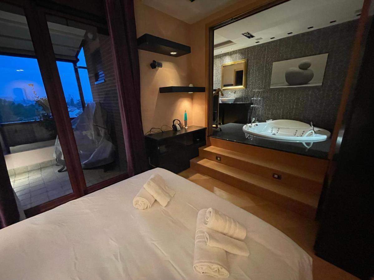 Attico Con Vista Spettacolare E Jacuzzi Appartement