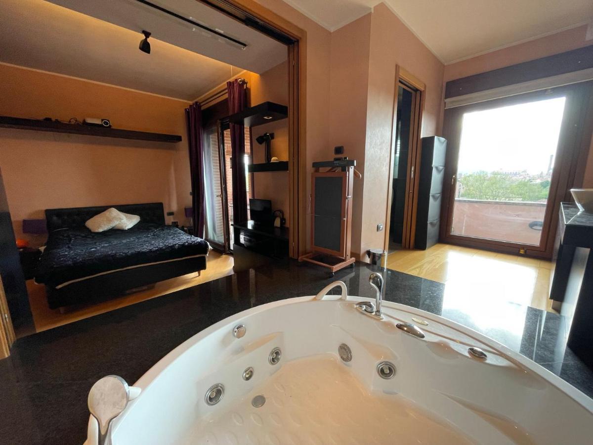 Attico Con Vista Spettacolare E Jacuzzi Apartamento *