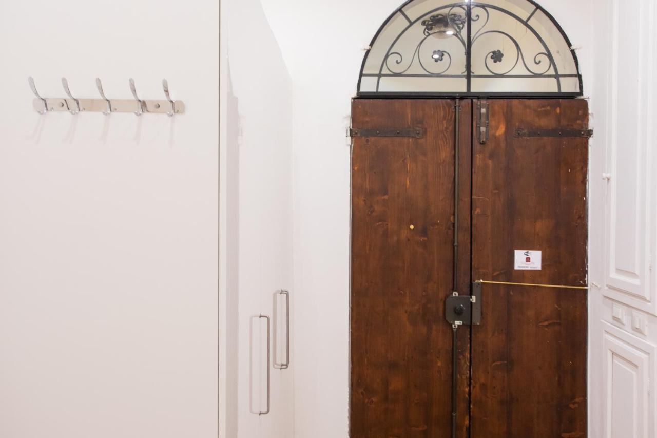 Appartement 45 - Tourist House Oberdan Bologna