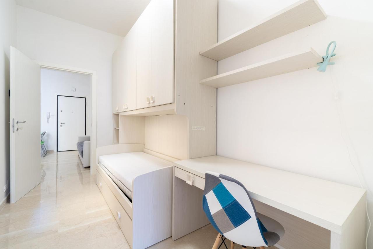 Housmart San Carlo 17 *