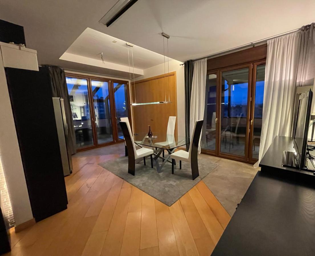 Appartement Attico Con Vista Spettacolare E Jacuzzi