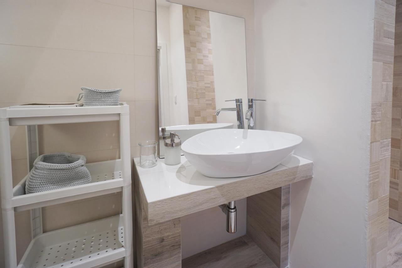 Ghisello Luxury 1