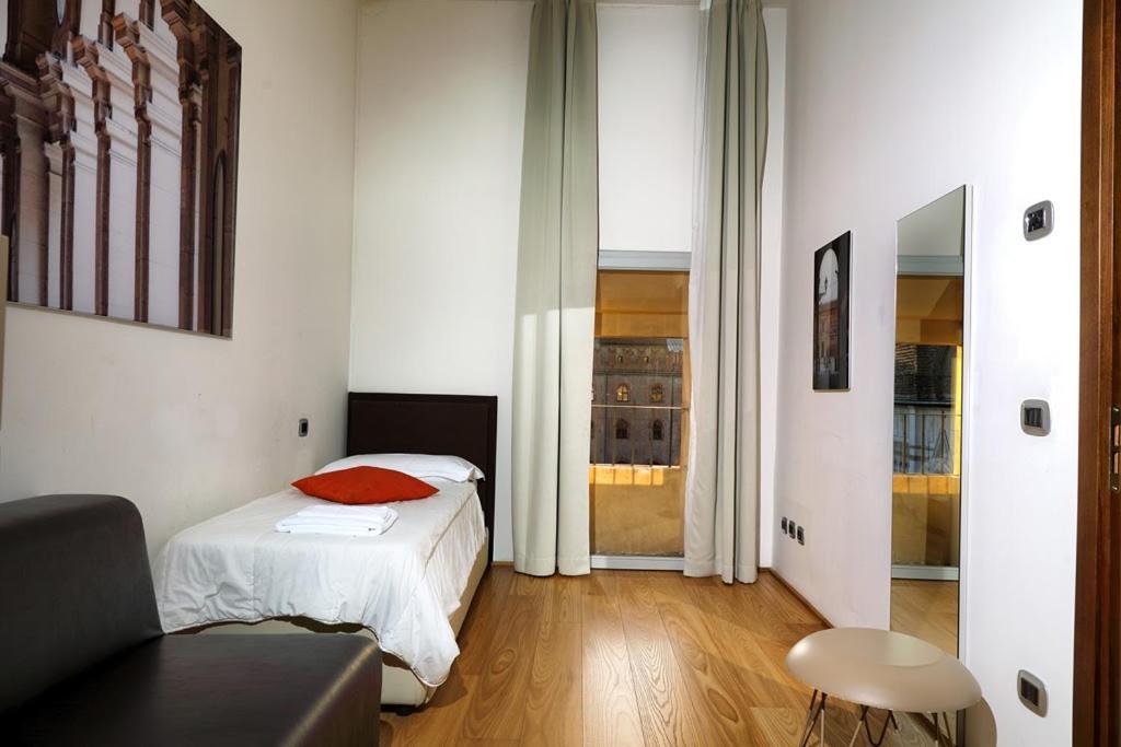 Hercolani Apartment