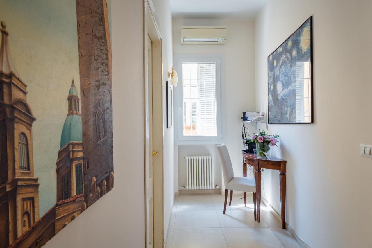 Residenza Due Torri Check In Presso Vicolo Cattani 7 3*
