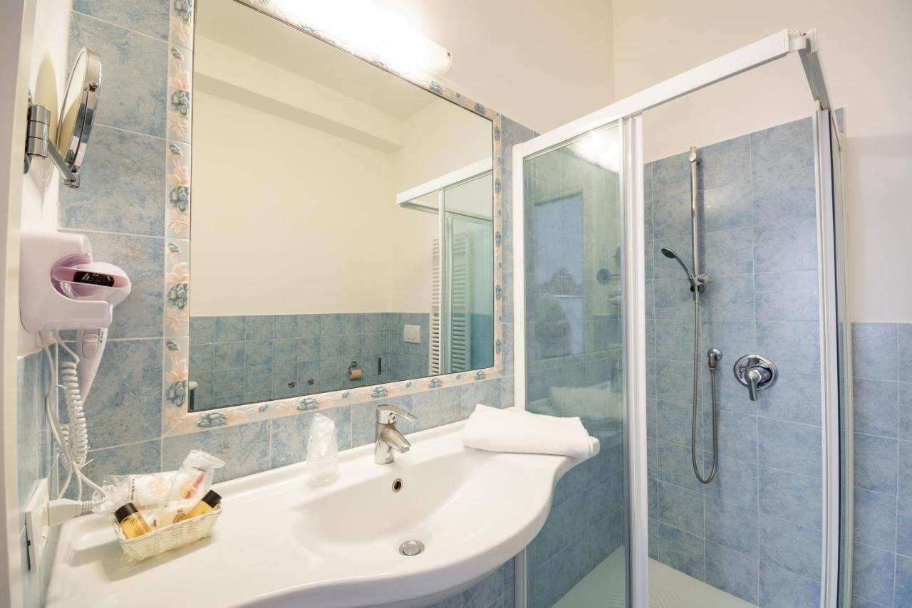 Residenza Due Torri Check In Presso Vicolo Cattani 7