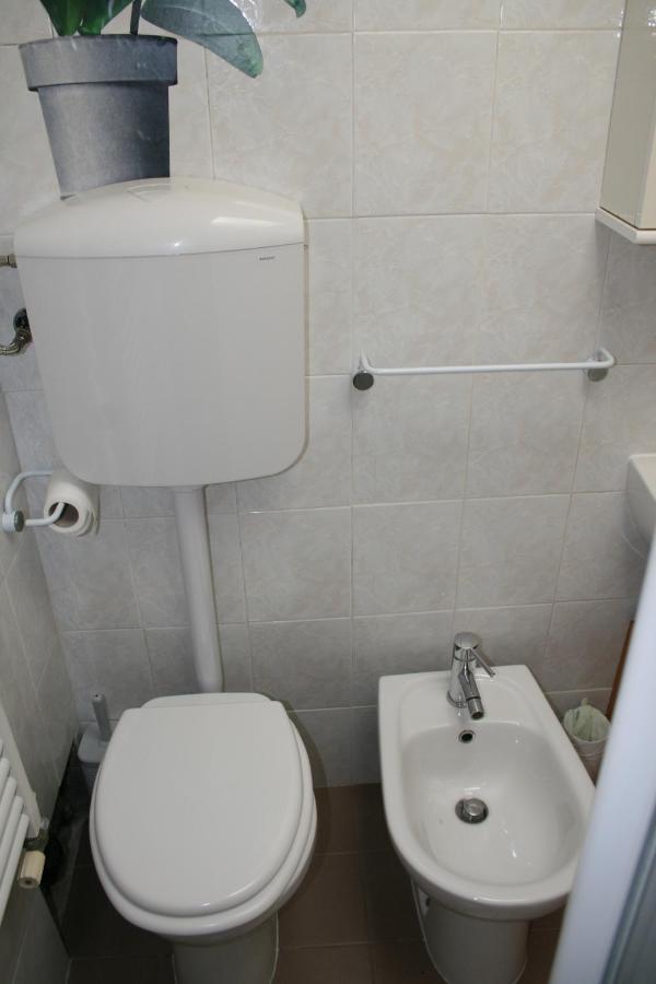 Incantevole Sui Tetti Di Apartment Bologna
