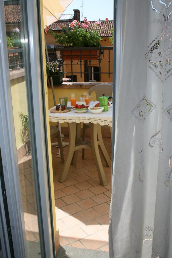 Apartment Incantevole Sui Tetti Di Bologna