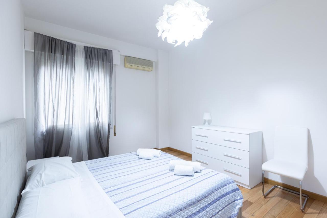 Cesare, By Short Holidays Apartment Bologna