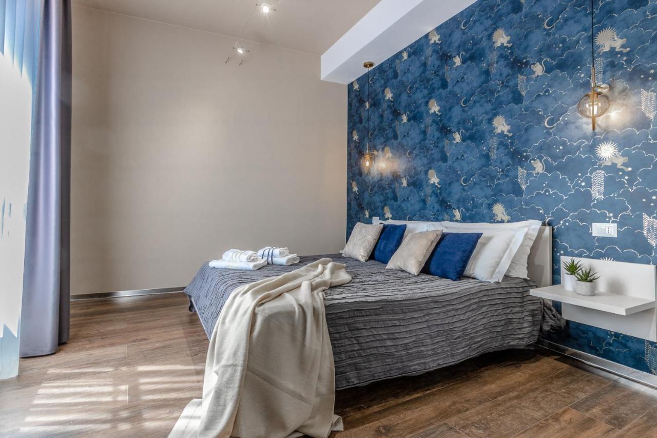 Ugo Bassi Apartment *