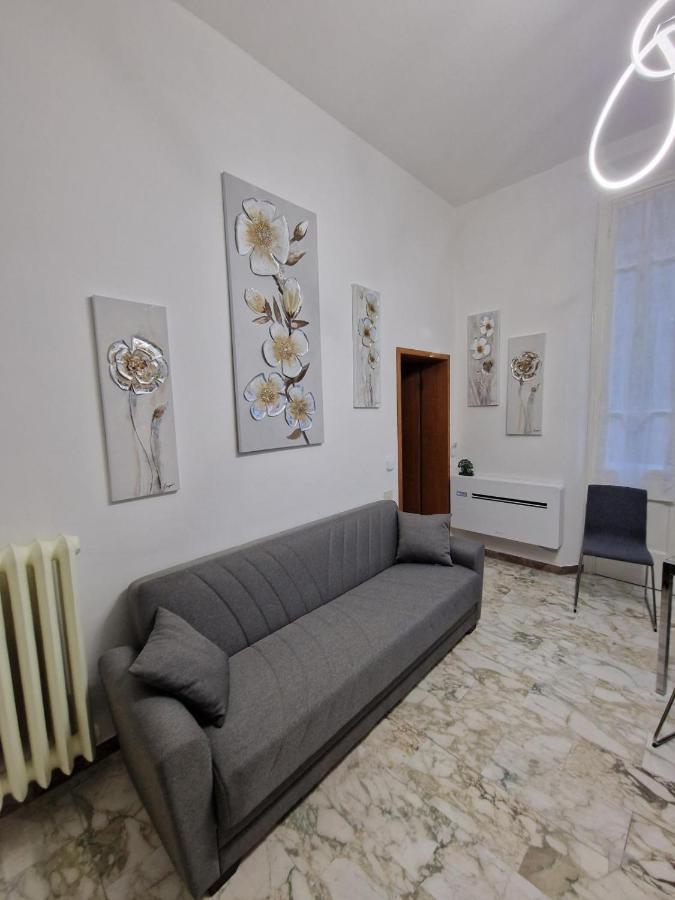 In Pieno Centro Storico Antico Quadrilatero Apartment *
