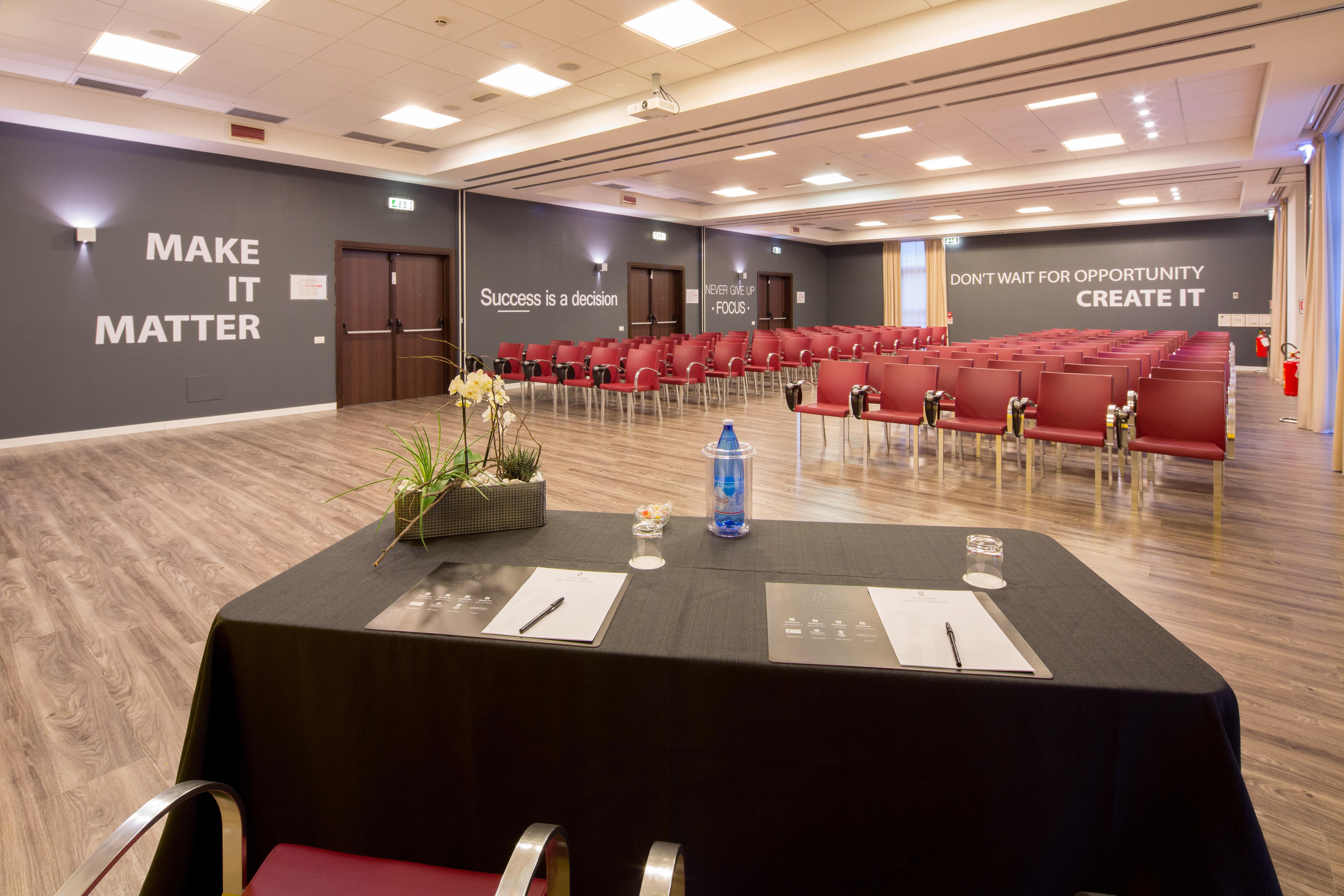- Fiera, An Ihg Bologna