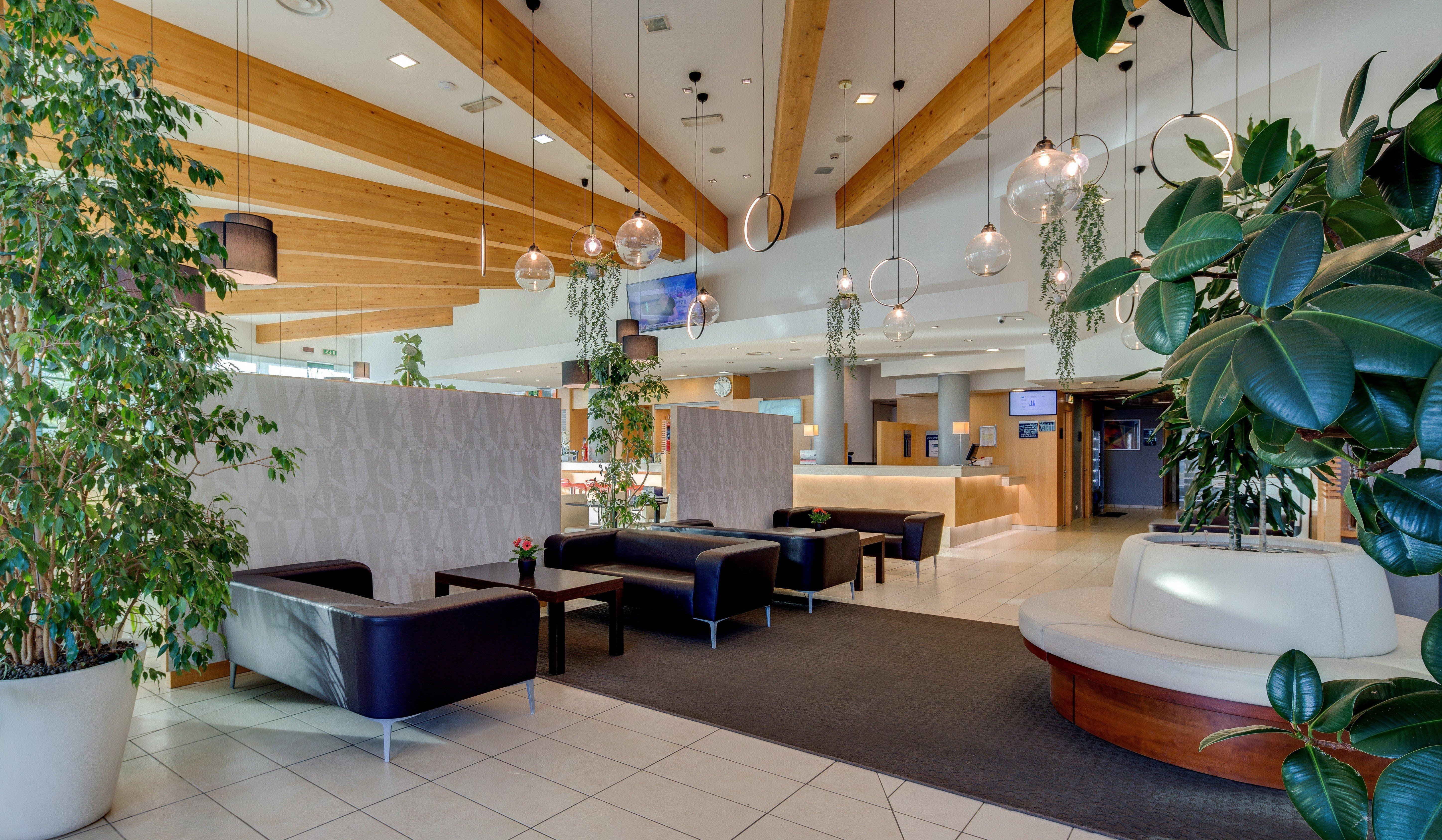- Fiera, An Ihg 4*
