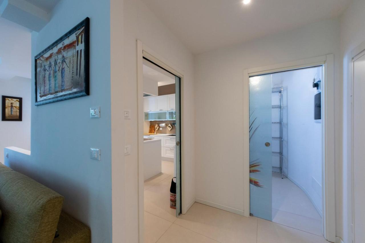 Housmart Berengario 22 *