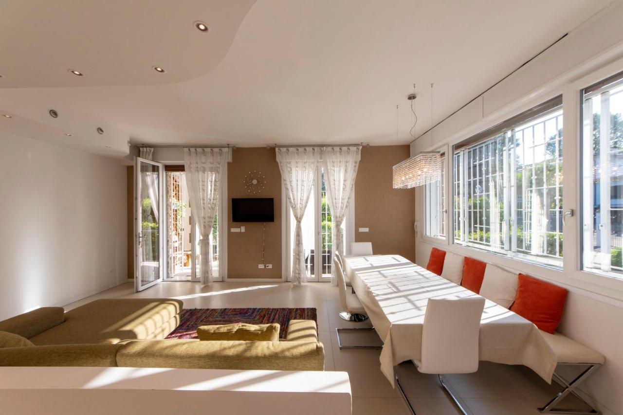 Housmart Berengario 22 Apartment Bologna