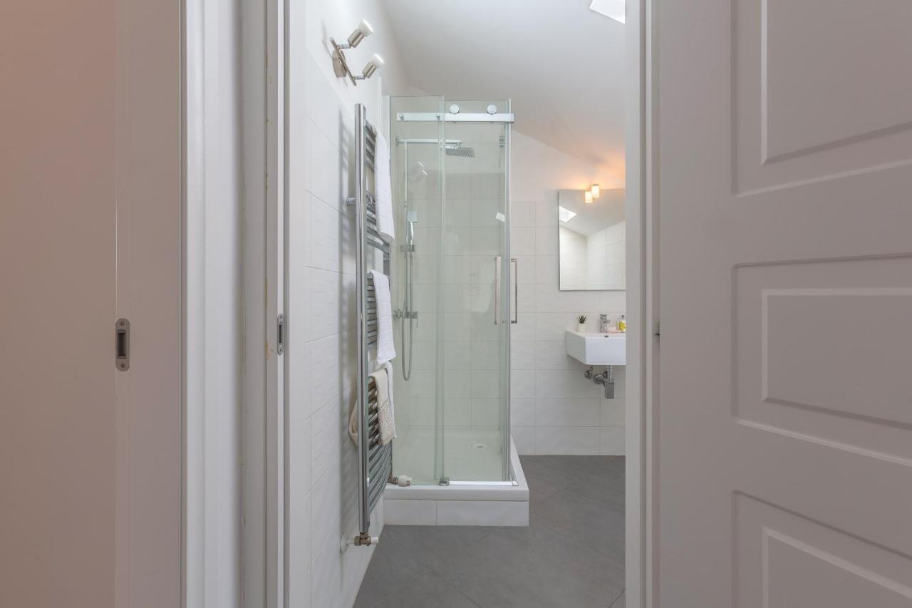 New!apt 2 Min Walk From Central Station * Bolonha