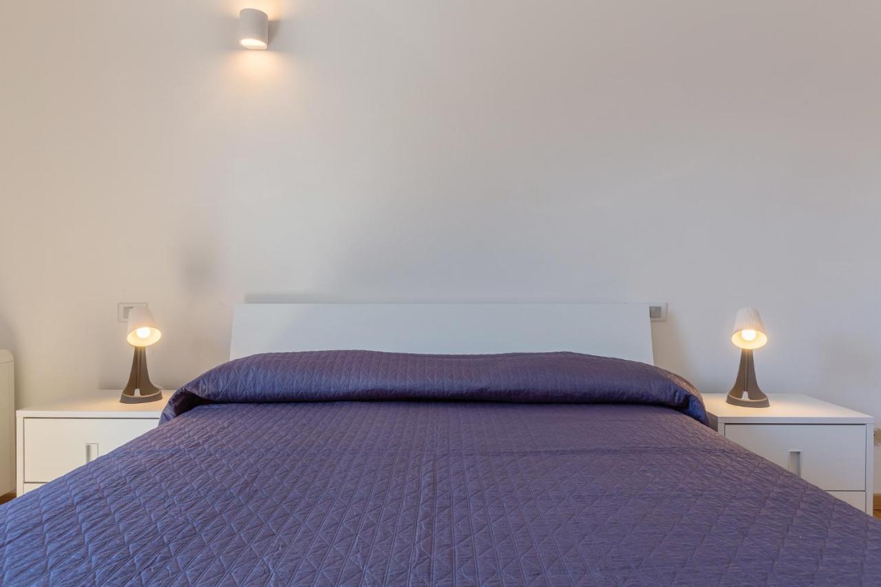 New!apt 2 Min Walk From Central Station Apartment *