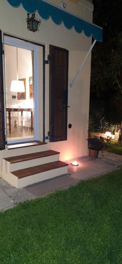 Holiday home Minimal Chic House Parking & Garden