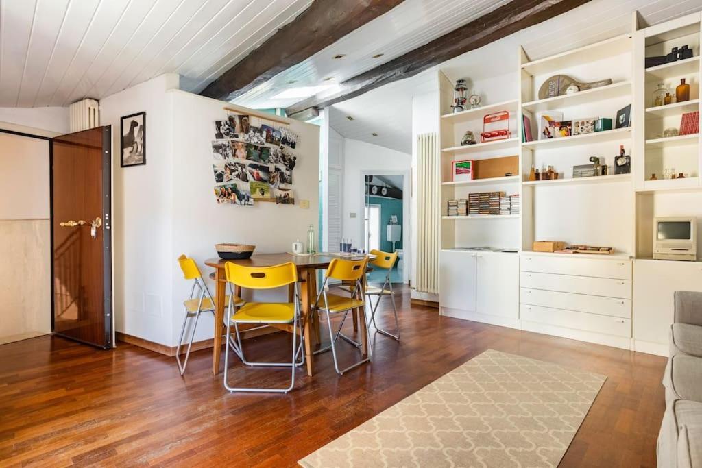 Lovely One-bedroom Attic In An Ancient Village * Bologna