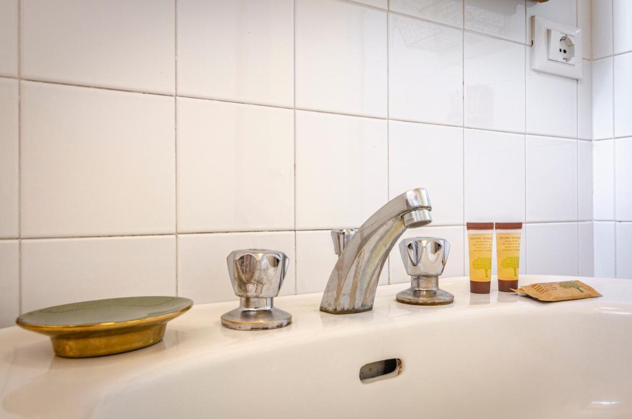 Stylish One Bedroom In The Heart Of *