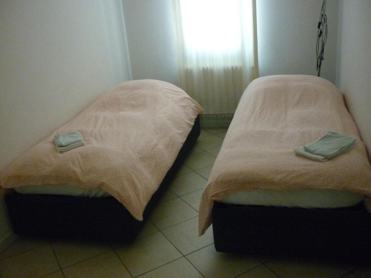 Serlio 24 2 Apartment *
