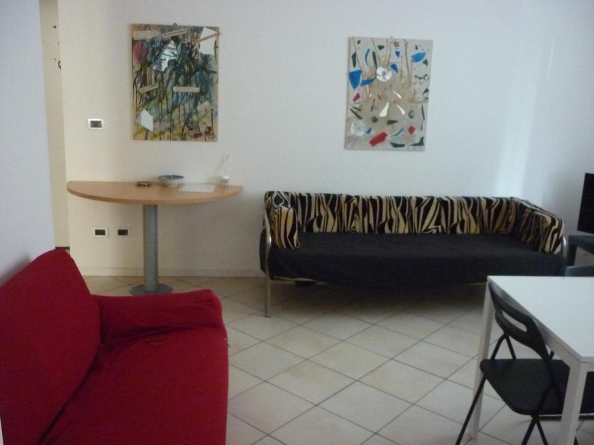 Serlio 24 2 Apartment Bologna