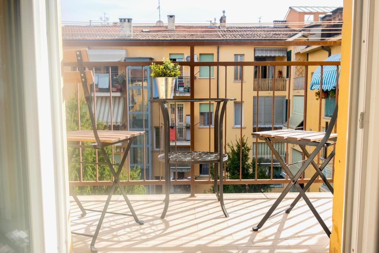 Apartment Modern Centraal Gelegen In Bologna. *