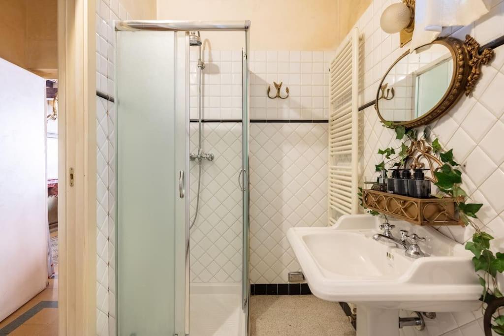 Elegant - Liberty House Apartment